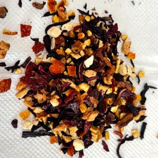 Peach Paradise (Herbal) - Hot 12 oz