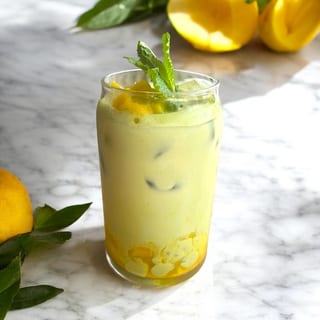 Mango Matcha (16 oz) - Iced